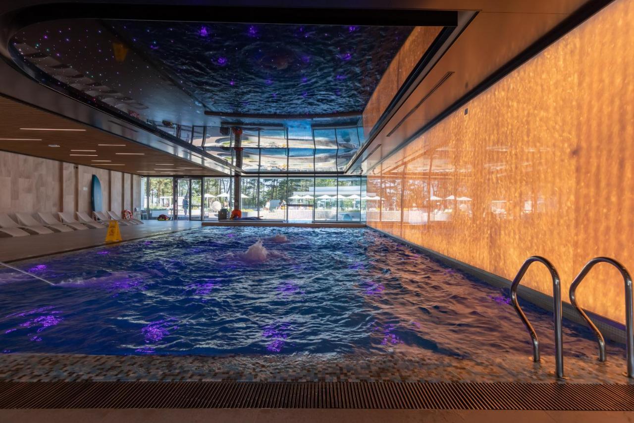 Royal Waves Resort & Spa - Apartment With Parking By Noclegi Renters Miedzyzdroje Εξωτερικό φωτογραφία