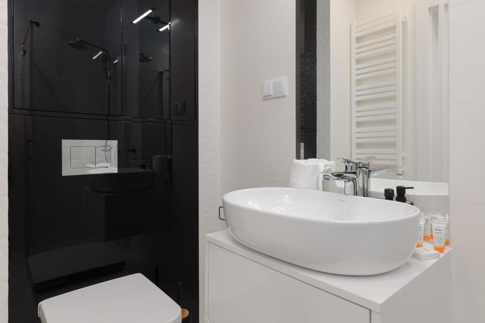 Royal Waves Resort & Spa - Apartment With Parking By Noclegi Renters Miedzyzdroje Εξωτερικό φωτογραφία